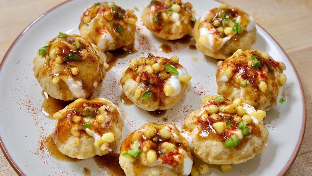 Dahi Puri Chaat (Street Food) - Manjula's Kitchen - Indian Vegetarian  Recipes