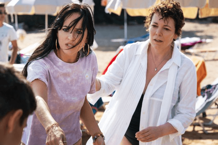 Dakota in the film the lost daughter