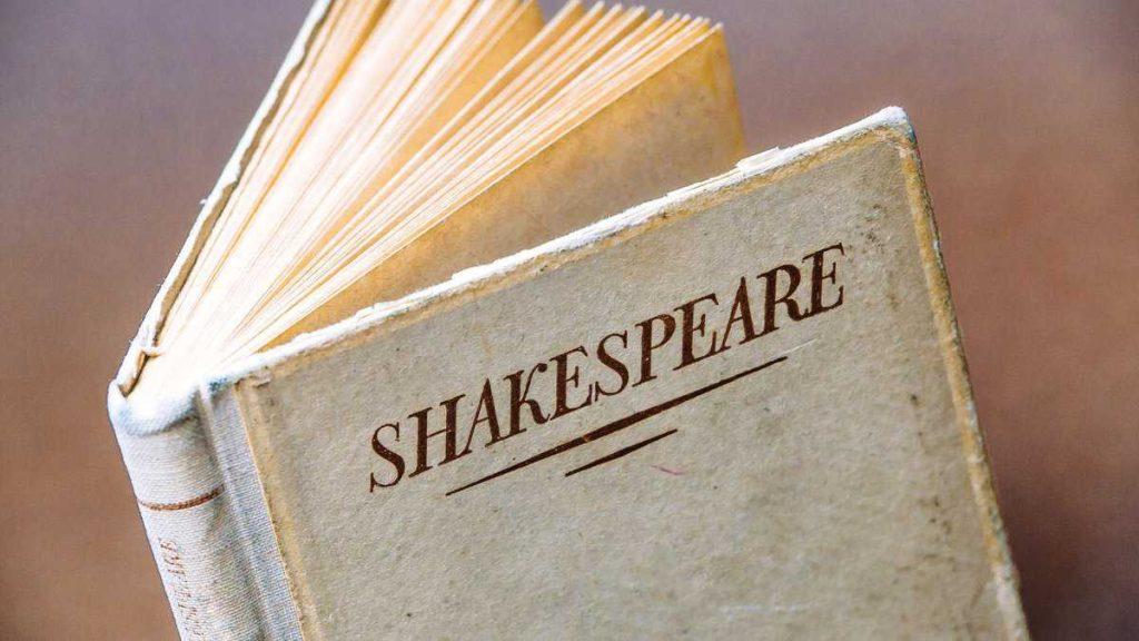 BiblioLifestyle - 15 Memorable Shakespeare Quotes Every Literature  Enthusiast Should Know