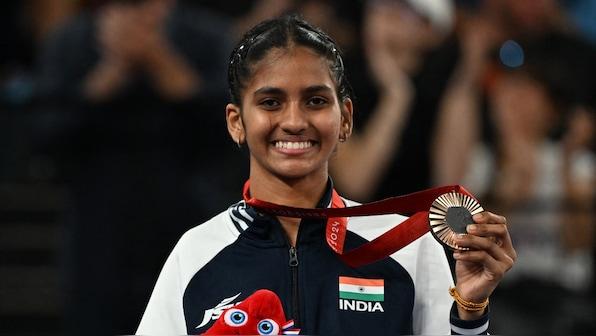 Inspired by Saina Nehwal's Olympic heroics, Manisha Ramadass goes on to win  Paralympic bronze in Paris – Firstpost