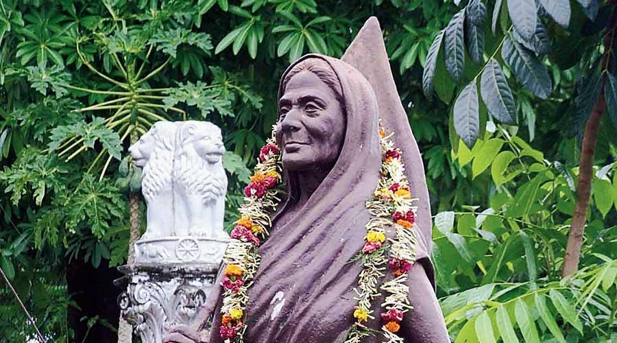 Matangini Hazra | Narendra Modi refers to Matangini Hazra as a freedom fighter from Assam - Telegraph India