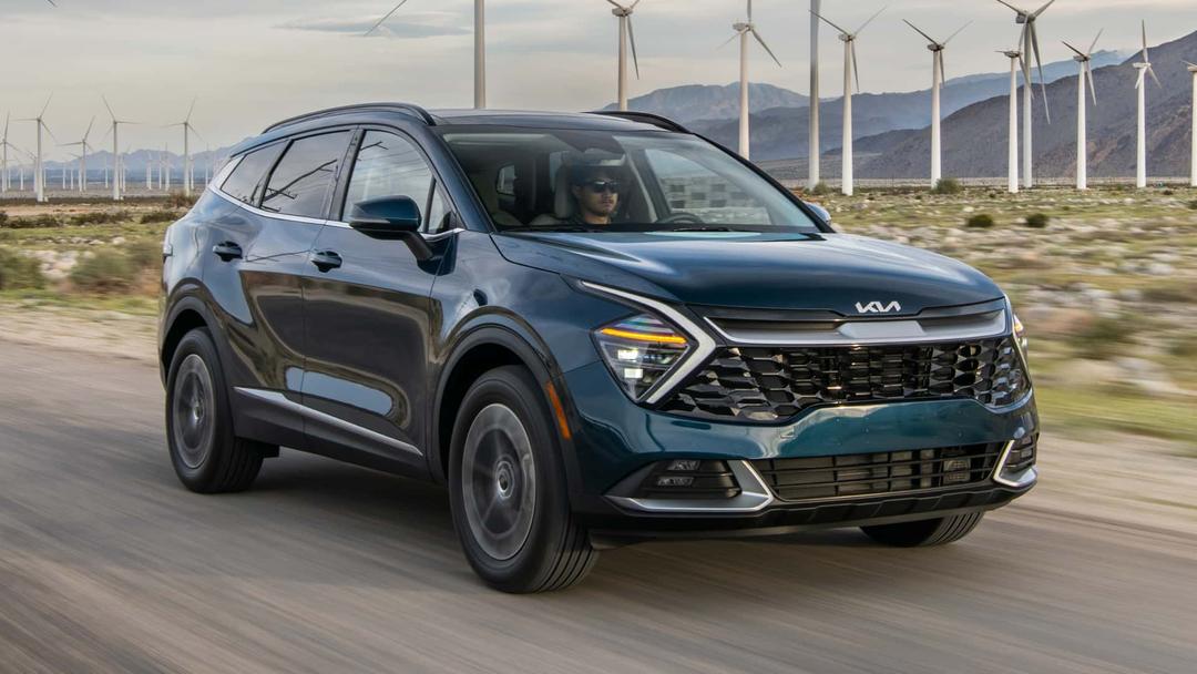 The 2024 Kia Sportage Hybrid Is More Expensive Than Last Year