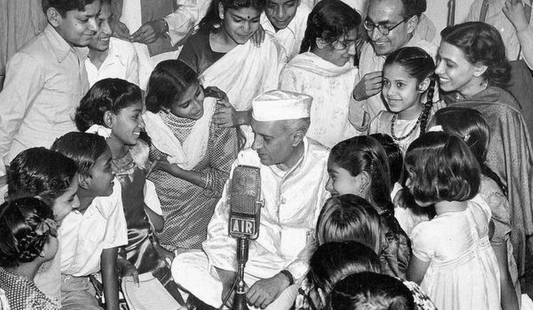 Nehru ji and Children