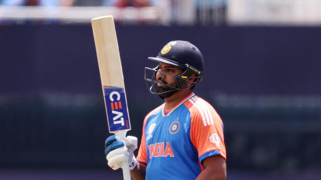 Rohit Sharma ends MS Dhoni's long run at the top and also becomes world's  first cricketer toโฆ | Crickit