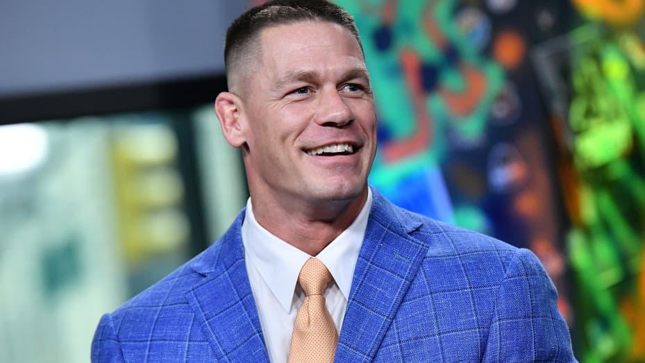 John Cena sets Guinness World Record for the Make-a-Wish Foundation