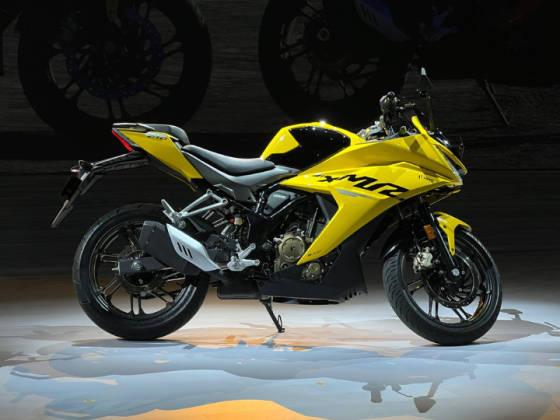 BREAKING: Hero Karizma XMR 210cc Bike Launched - ZigWheels